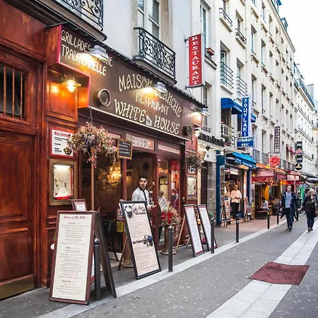 Appartement Authentic And Large 1 Bdr Flat - Facing Notre Dame Parijs